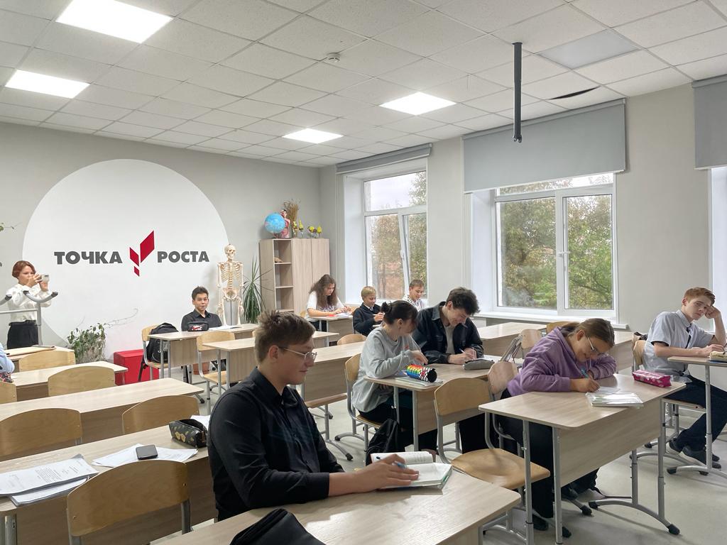 Коротко о столовой: Изображение.